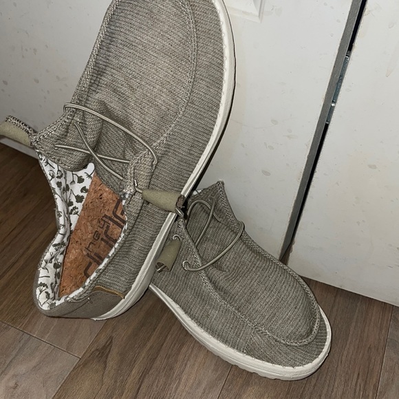 Sage green Hey Dudes - Picture 1 of 1